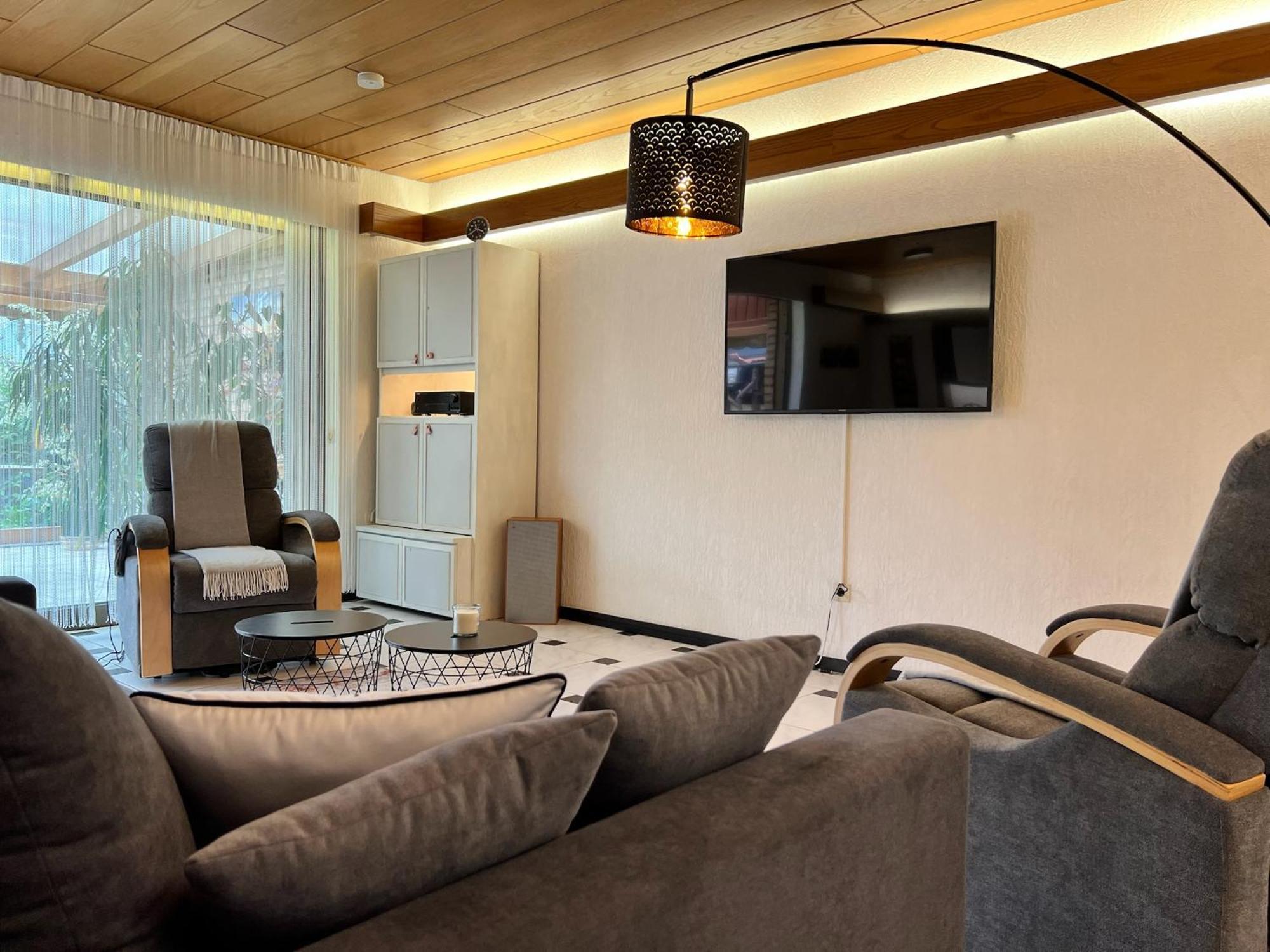 Barrierefreies Ferienhaus Mit Garten Bei Koeln เฮิร์ท ภายนอก รูปภาพ